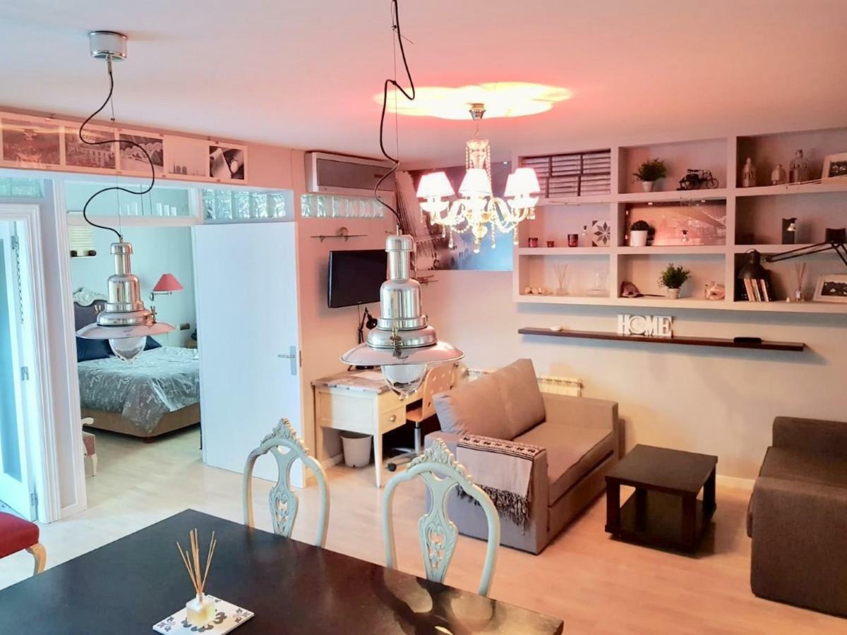 Apartamento San Quirce - Centrico Y Reformado- Wifi Y Netflix Valladolid Exterior photo